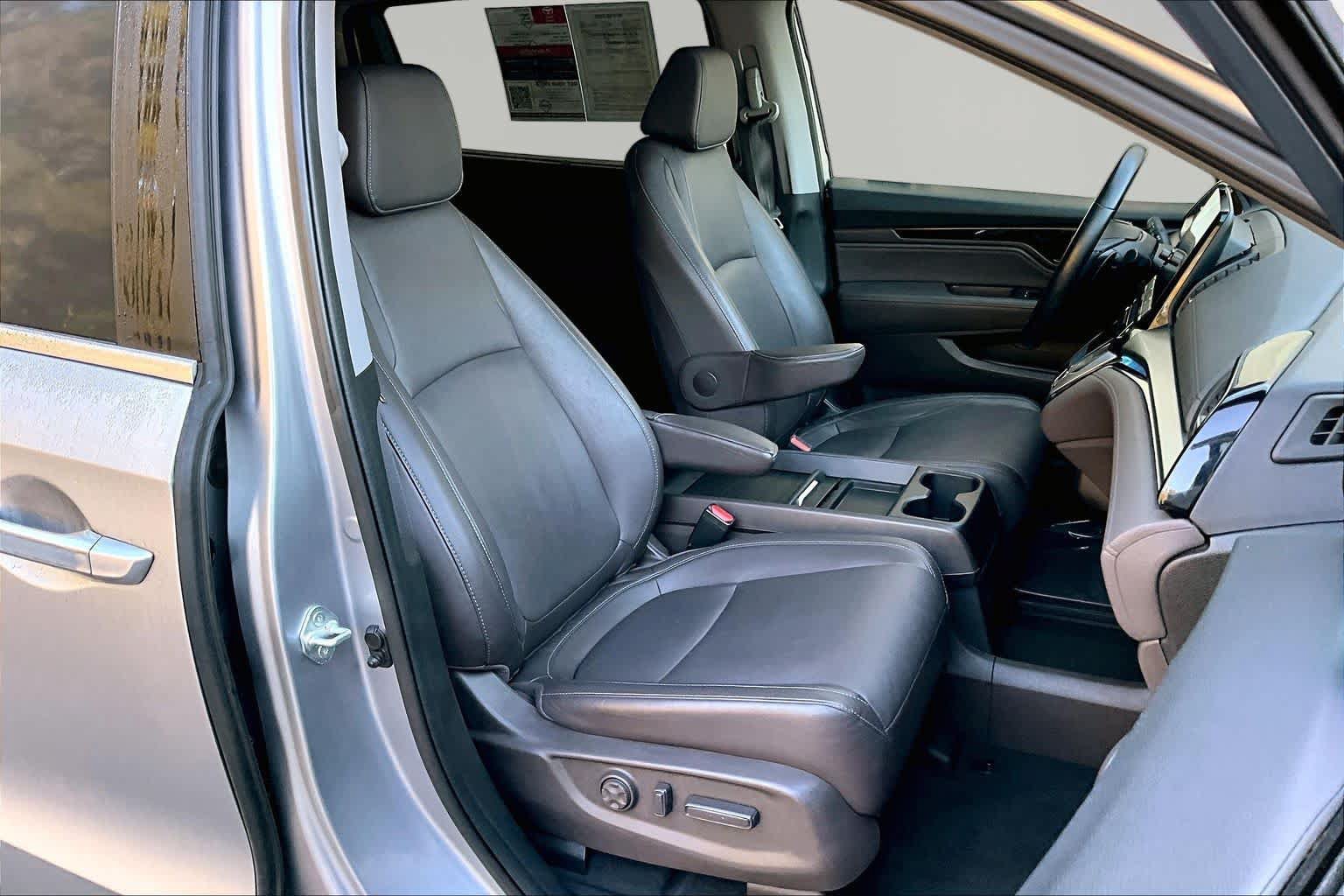 Used 2022 Honda Odyssey Touring image 8