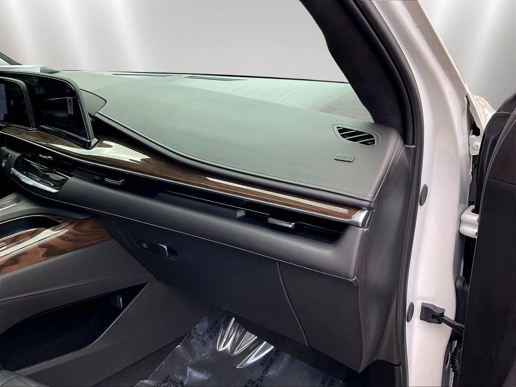 Used 2024 Cadillac Escalade Sport Platinum AWD/4WD image 27