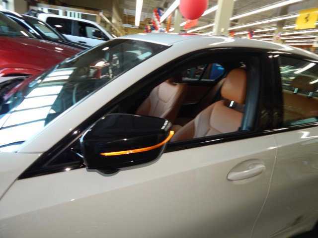 Used 2023 BMW 330i xDrive Sedan w/ M Sport Package image 12