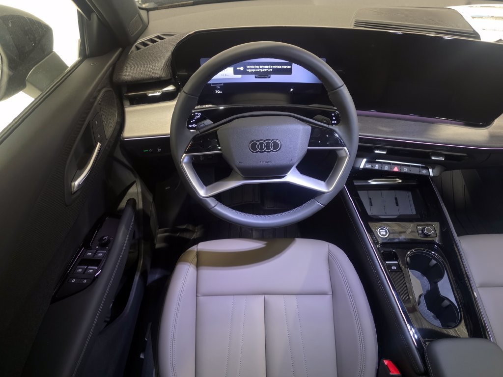 New 2026 Audi Q3 quattro 2.0T AWD/4WD image 16