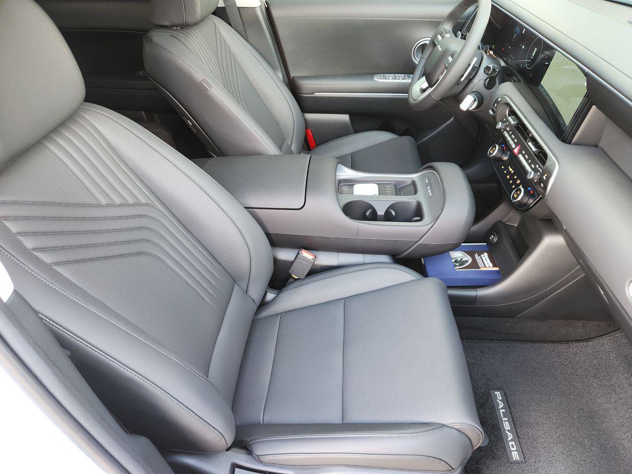 New 2027 Hyundai Palisade SEL FWD image 10