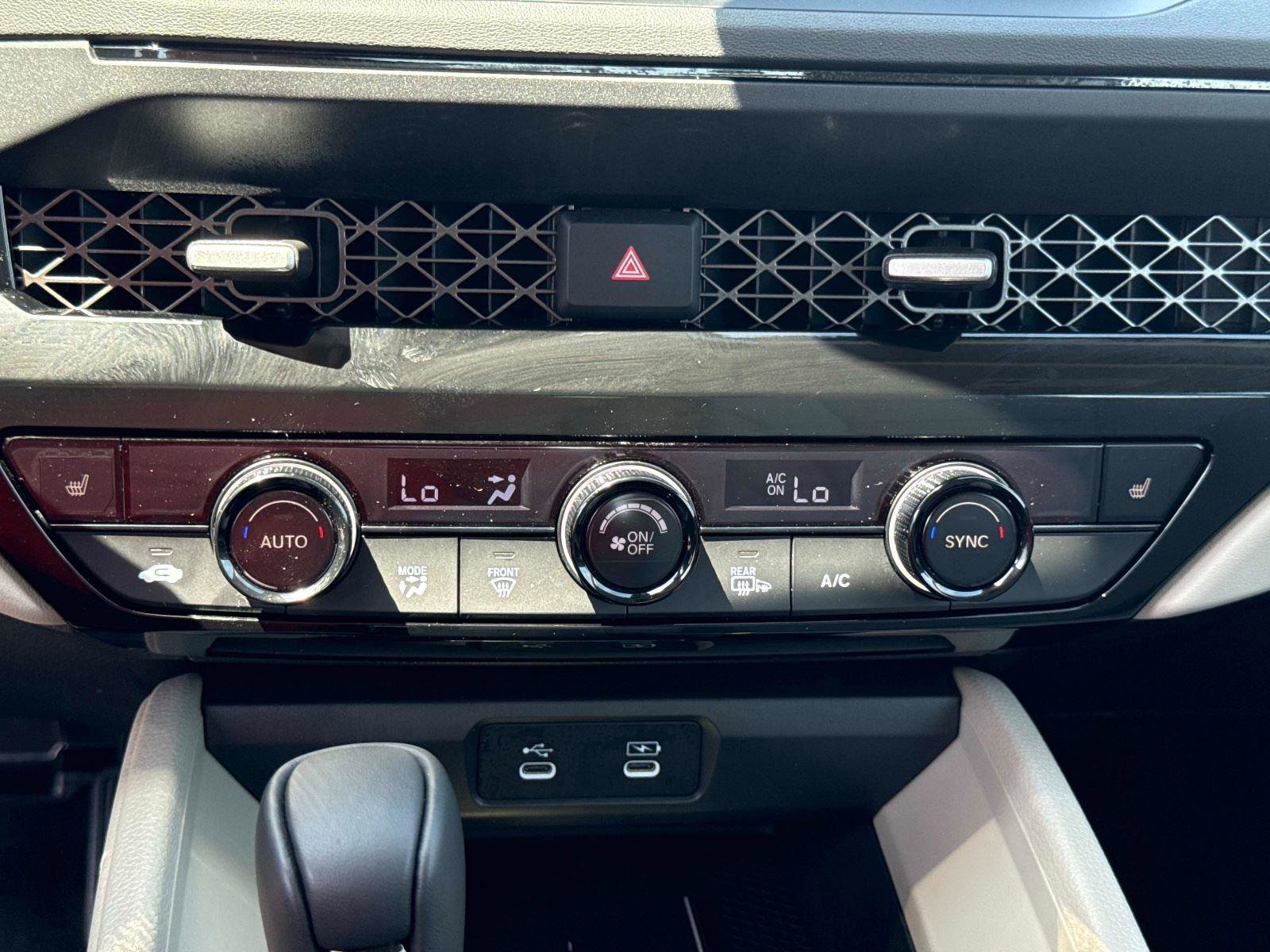 Certified 2025 Honda Accord EX-L image 26