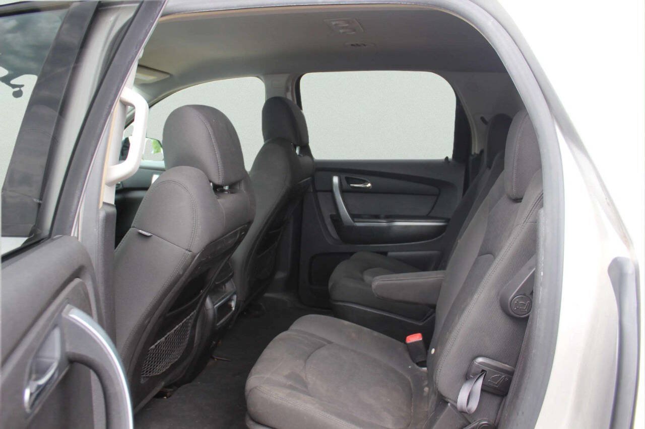 Used 2007 GMC Acadia SLE w/ Convenience Package FWD image 7