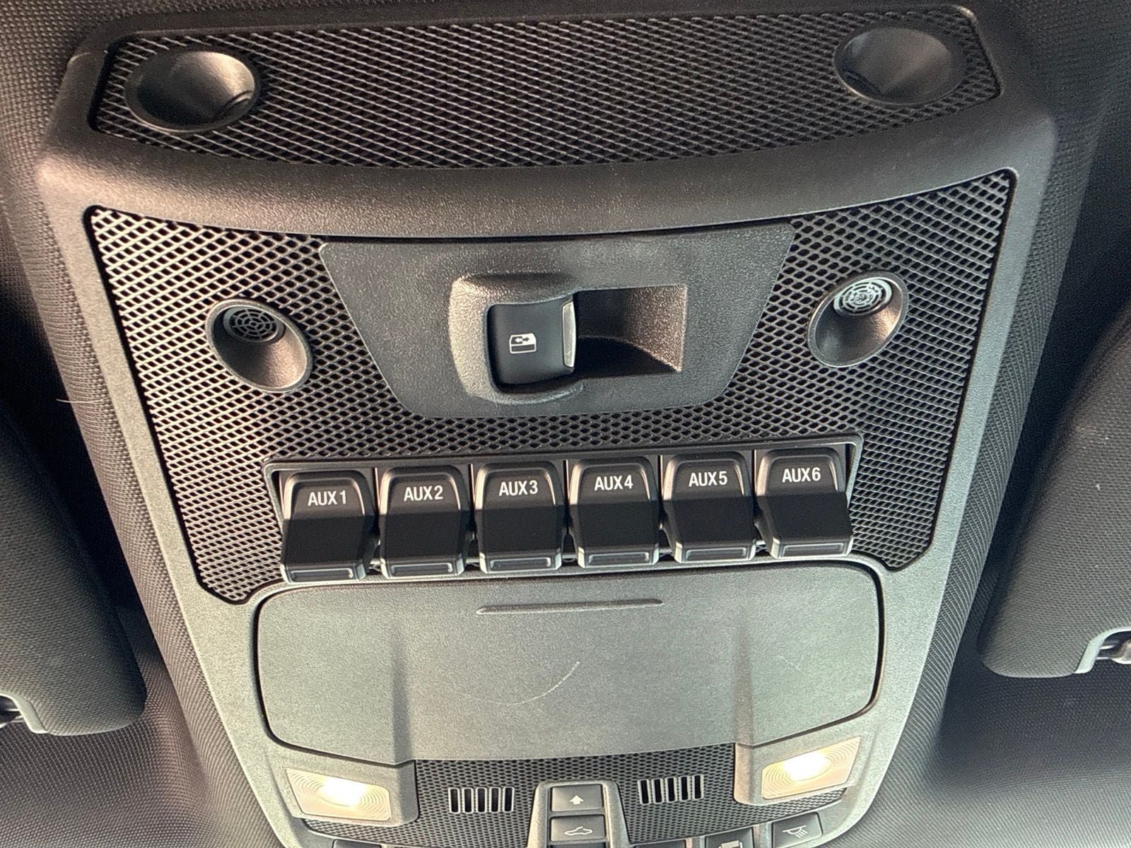 Used 2018 Ford F150 Raptor w/ Equipment Group 802A Luxury AWD/4WD image 28