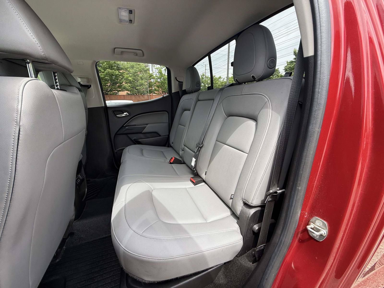 Used 2018 Chevrolet Colorado LT w/ Luxury Package, Chrome AWD/4WD image 14