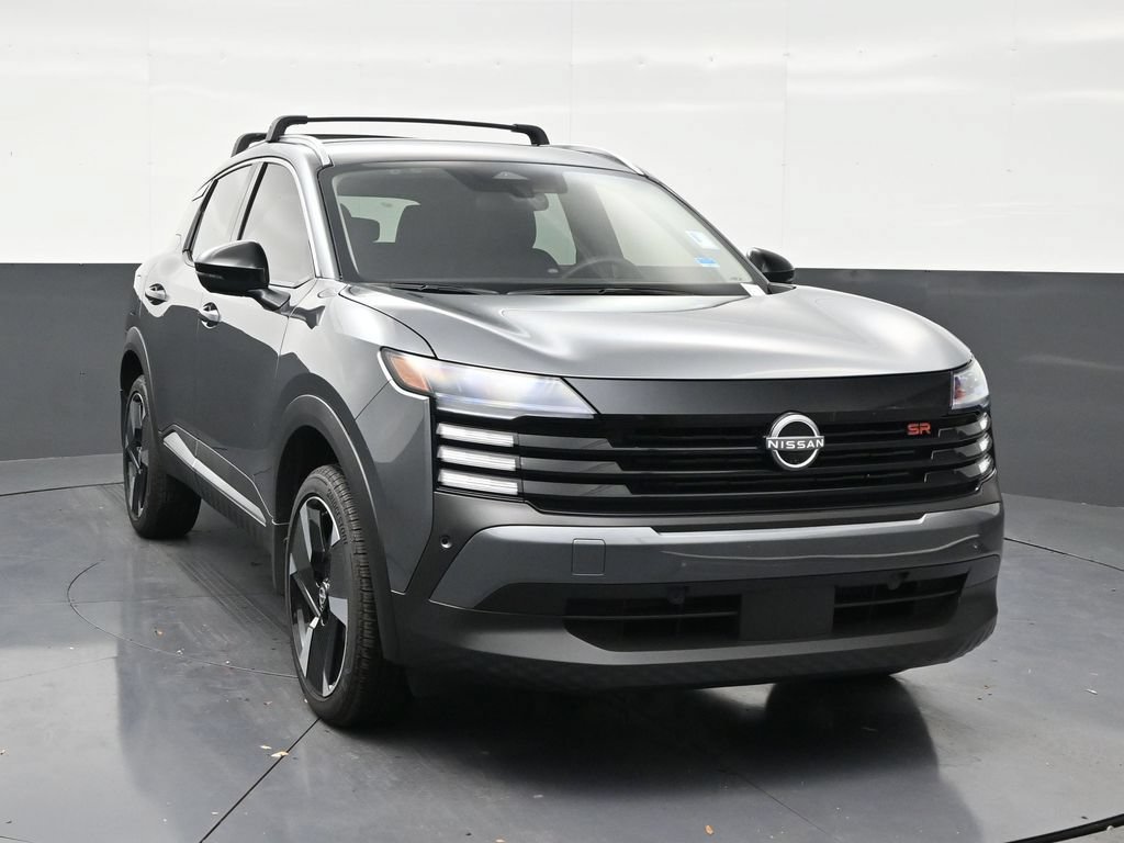 Used 2026 Nissan Kicks SR FWD image 7