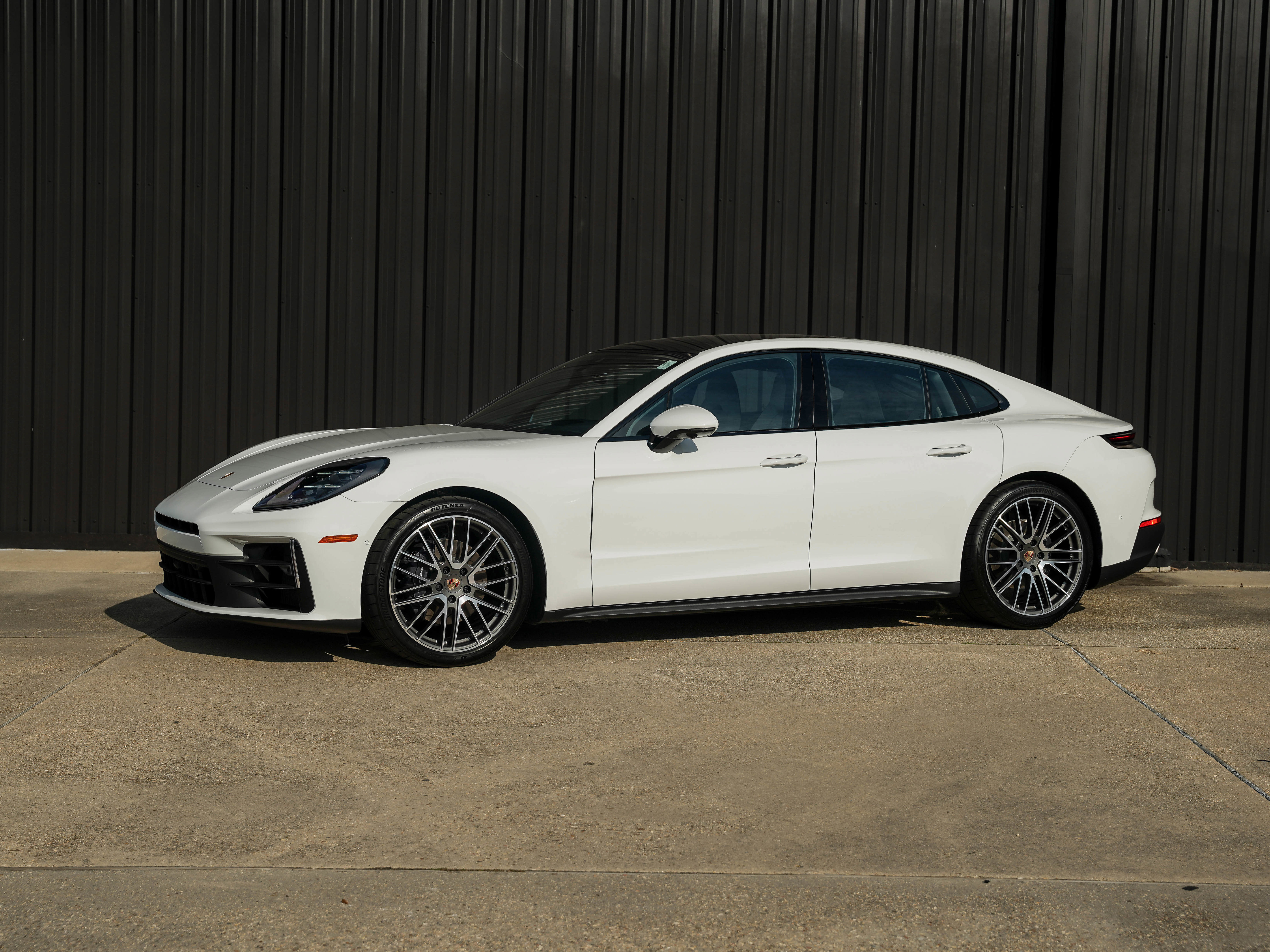 New 2026 Porsche Panamera