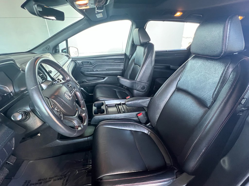 Used 2023 Honda Odyssey Sport image 14
