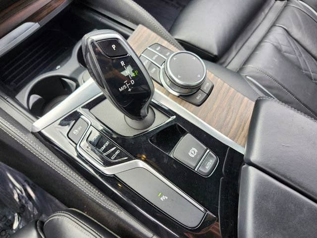 Used 2020 BMW 540i xDrive w/ M Sport Package image 31