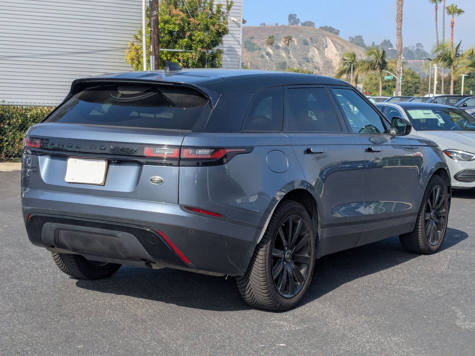 Used 2020 Land Rover Range Rover Velar S AWD/4WD image 5