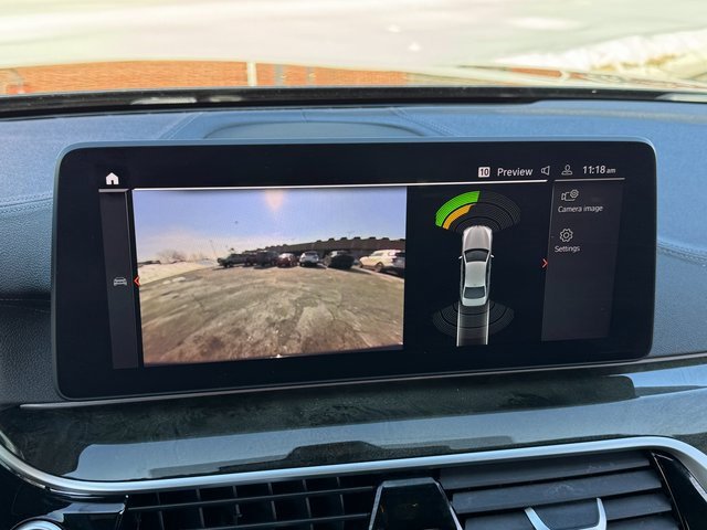 Used 2022 BMW 530i xDrive w/ Premium Package image 26