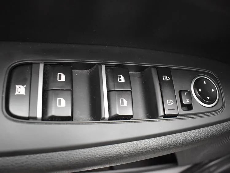 Used 2023 Kia Forte LXS FWD image 21