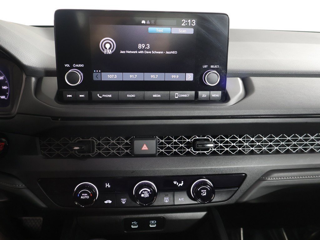 Certified 2025 Honda Accord LX image 40