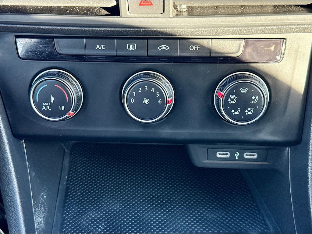 Used 2024 Volkswagen Jetta S image 14