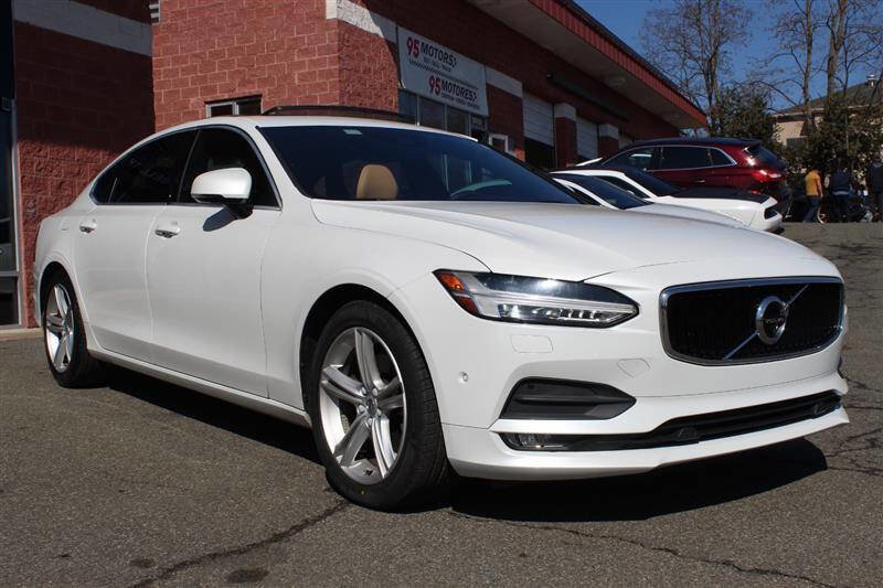 Used 2018 Volvo S90 T5 Momentum w/ Convenience Package image 9