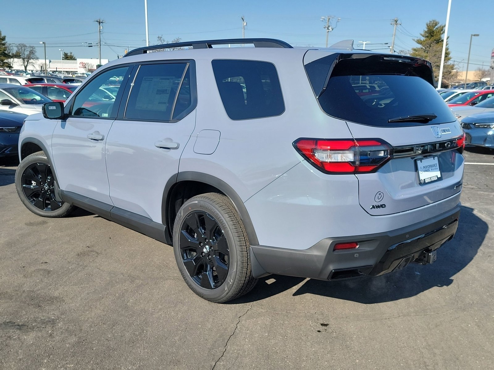 New 2026 Honda Pilot Black Edition image 6