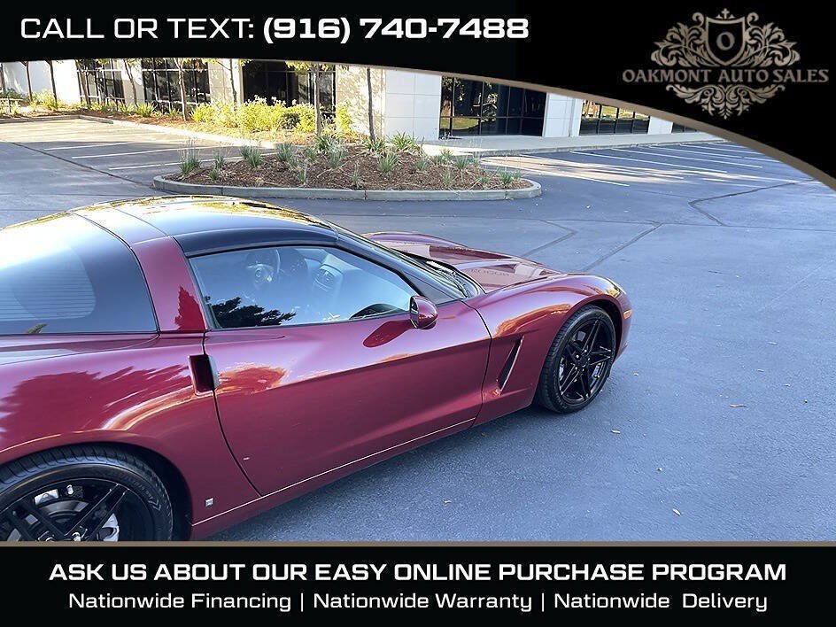 Used 2006 Chevrolet Corvette Coupe w/ Preferred Equipment Group RWD image 12
