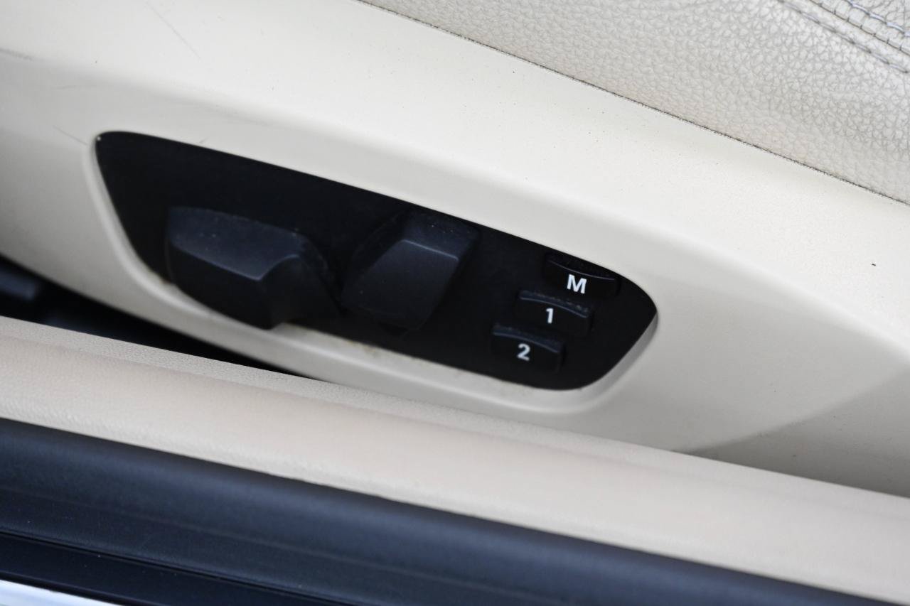 Used 2012 BMW 328i Convertible RWD image 19