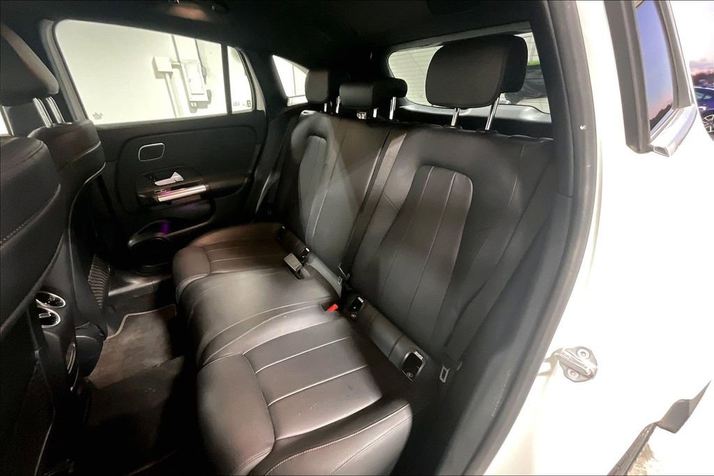 Used 2021 Mercedes-Benz GLA 250 image 33