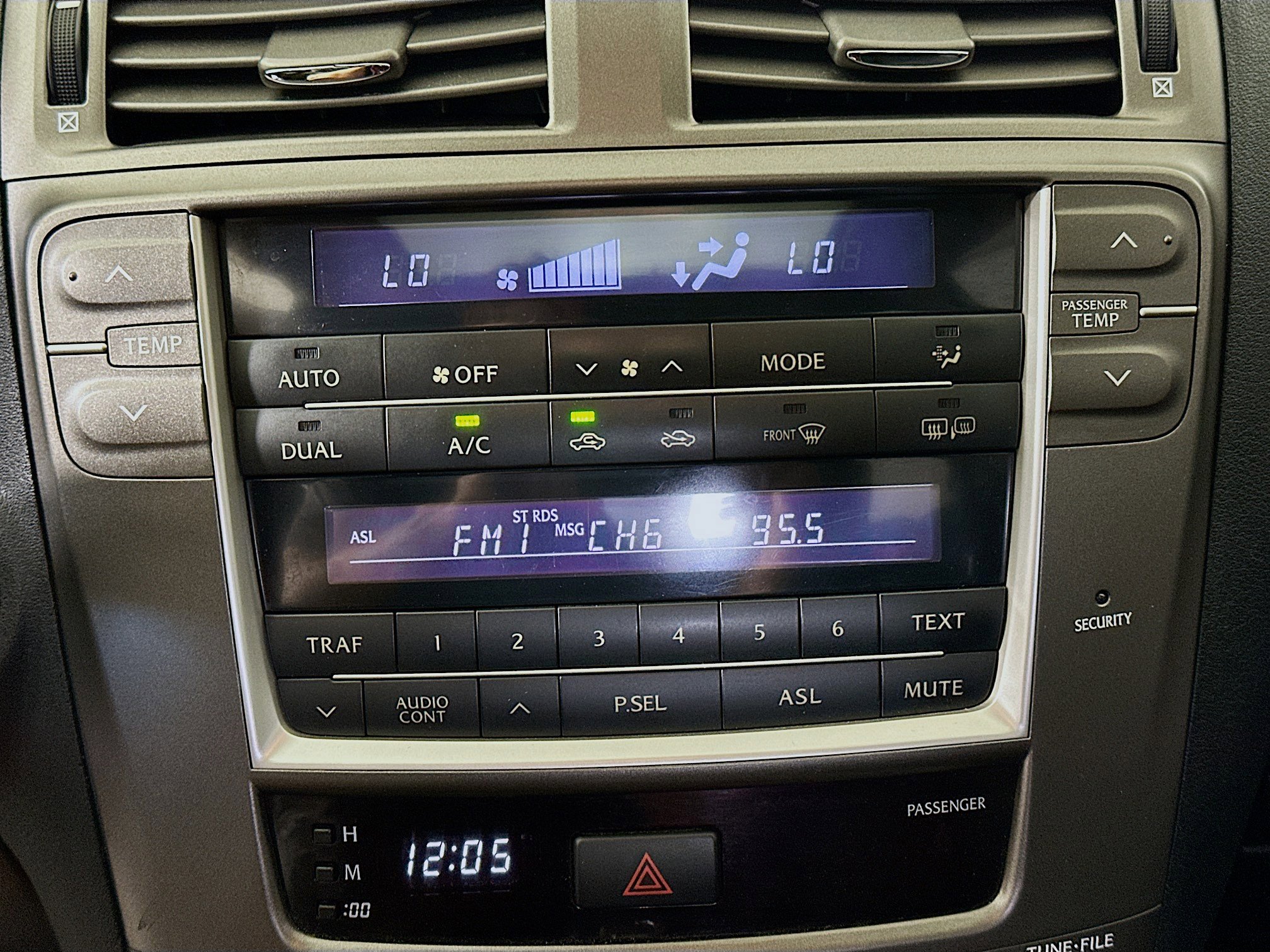 Used 2006 Lexus IS 250 RWD image 19