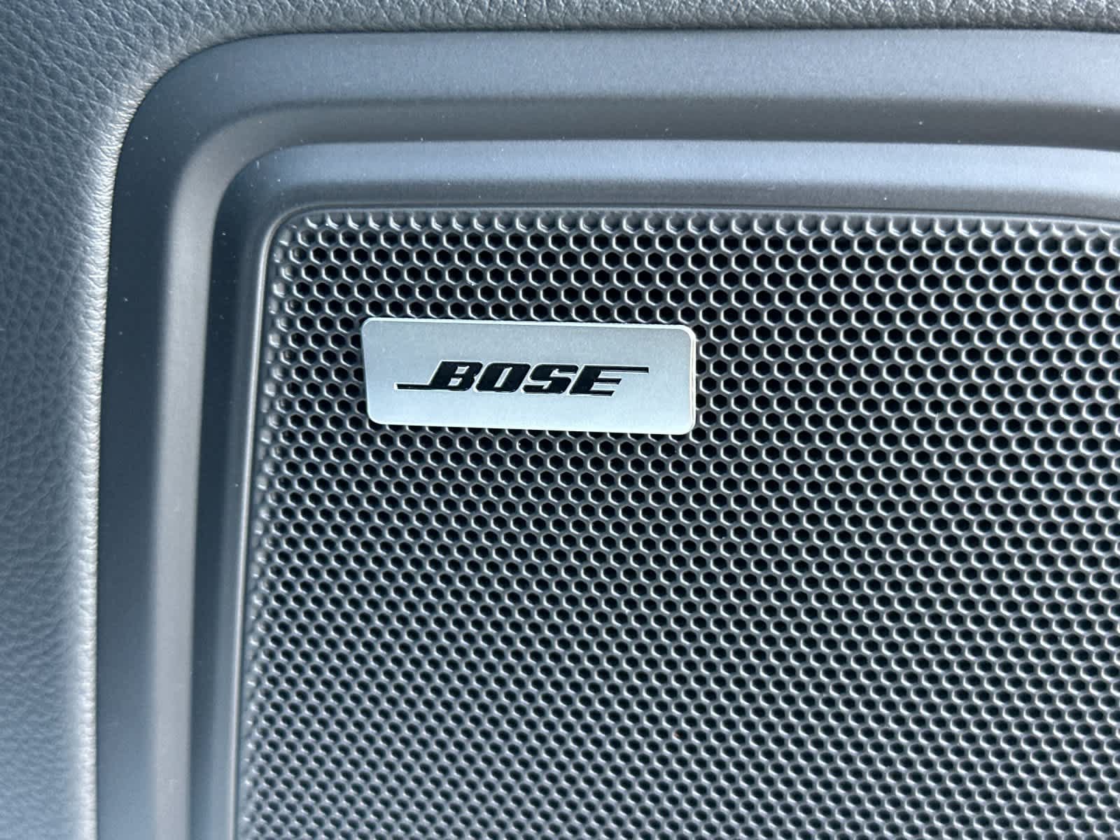 New 2026 Porsche Macan AWD/4WD image 20