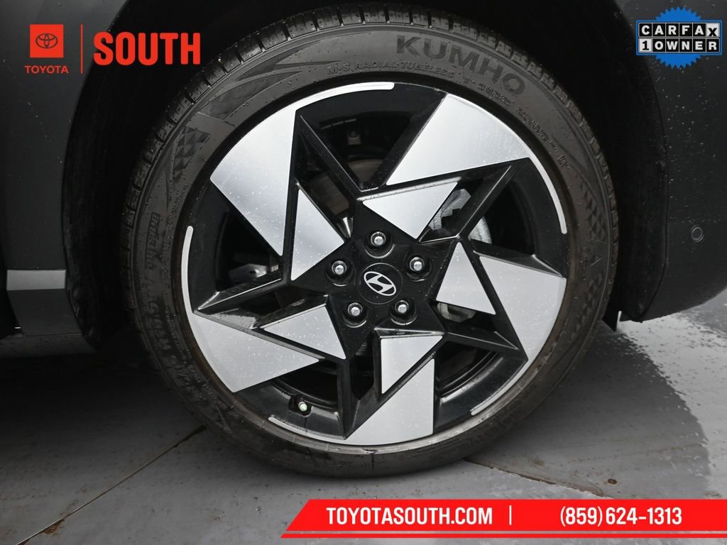 Used 2024 Hyundai Kona Limited image 30