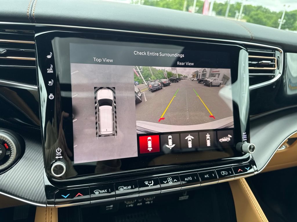 New 2026 Jeep Grand Wagoneer Summit AWD/4WD image 16