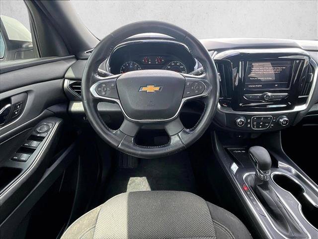 Used 2022 Chevrolet Traverse LT FWD image 7