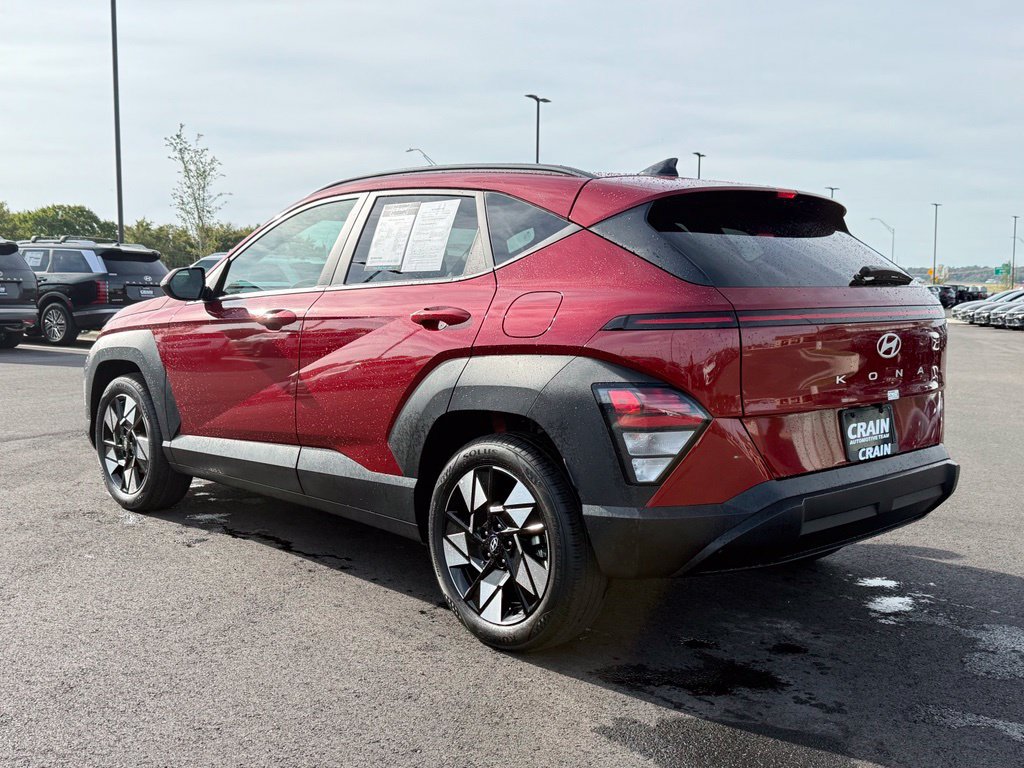 Certified 2025 Hyundai Kona SEL FWD image 7