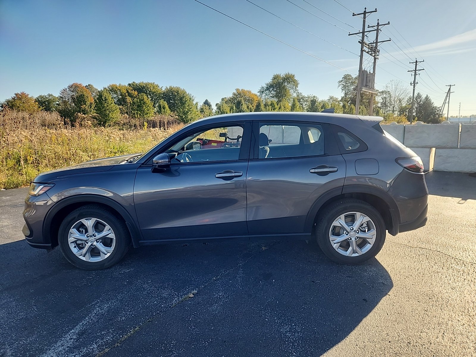 Used 2024 Honda HR-V LX image 3