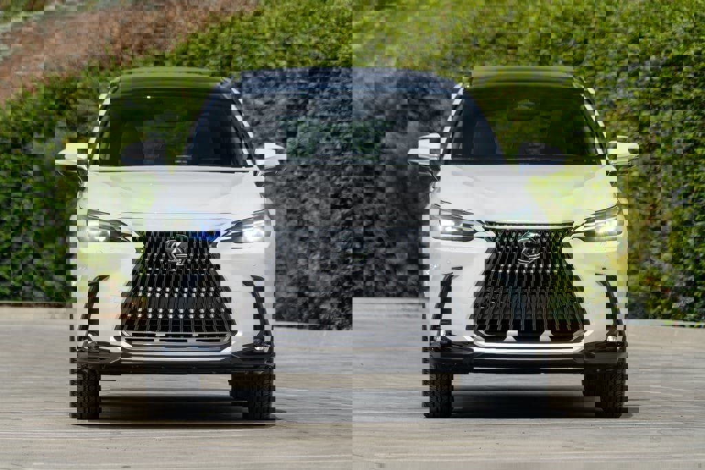 New 2026 Lexus NX 350 AWD w/ Luxury Package image 3