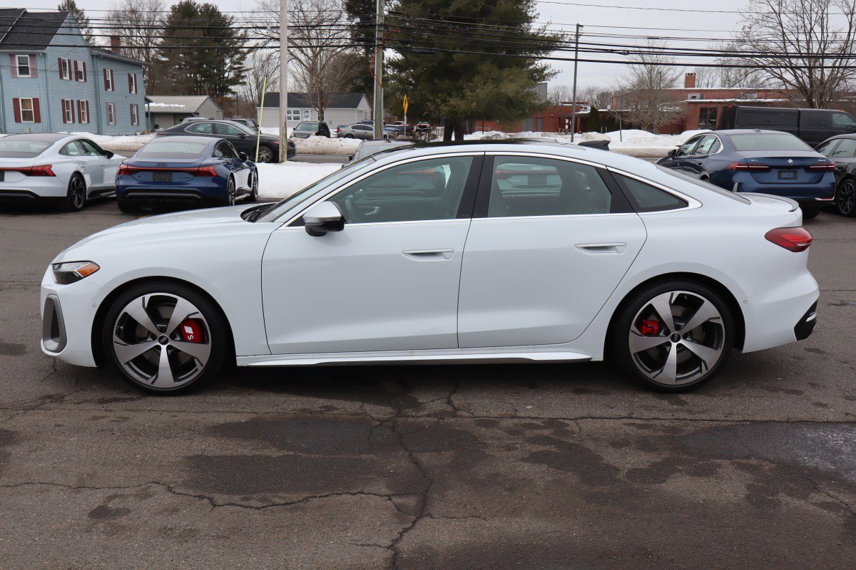 Used 2025 Audi S5 Premium Plus w/ Premium Plus Package image 8