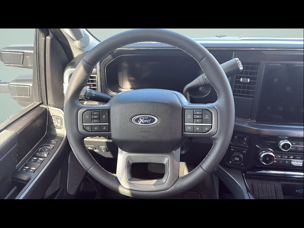 Used 2026 Ford F250 Lariat w/ Chrome Package AWD/4WD image 18