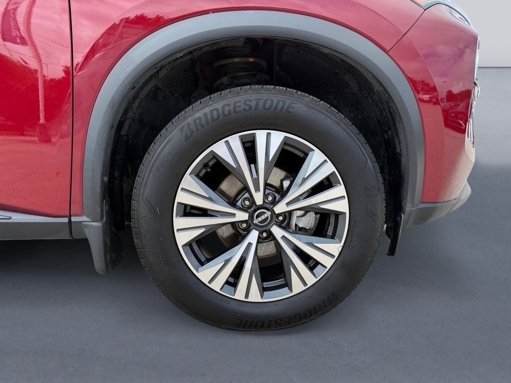Used 2023 Nissan Rogue SV AWD/4WD image 9