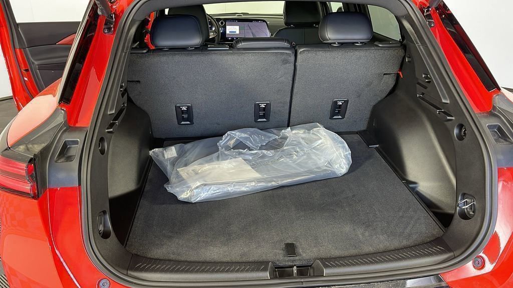 Used 2025 Chevrolet Equinox EV RS image 37