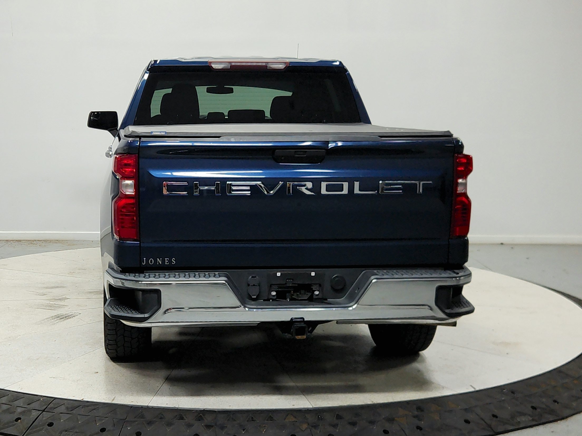 Used 2019 Chevrolet Silverado 1500 LT w/ All-Star Edition RWD image 7