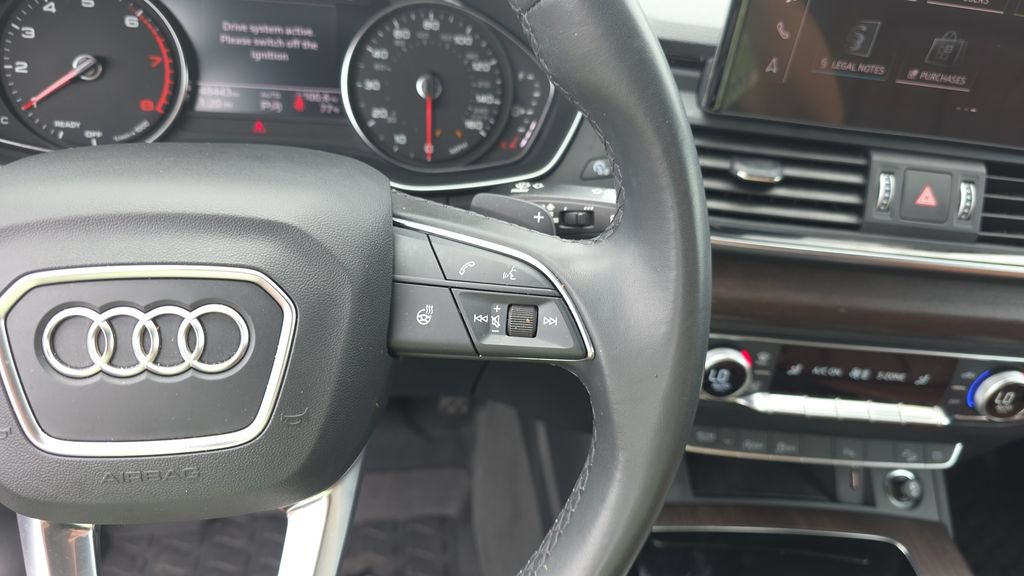 Used 2023 Audi Q5 2.0T Premium w/ Convenience Package AWD/4WD image 17