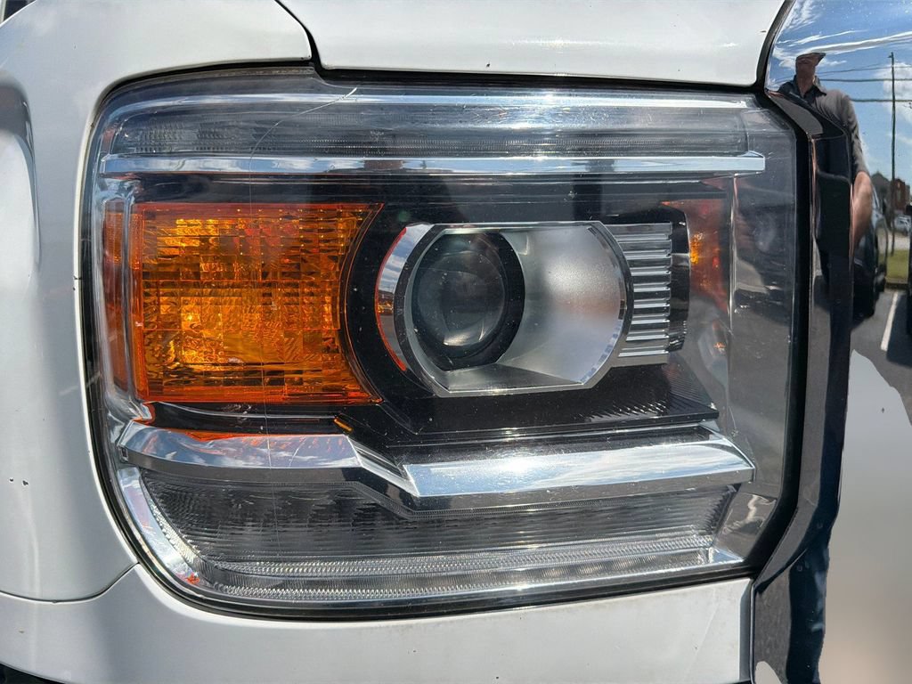 Used 2018 GMC Sierra 2500 4x4 Crew Cab image 11