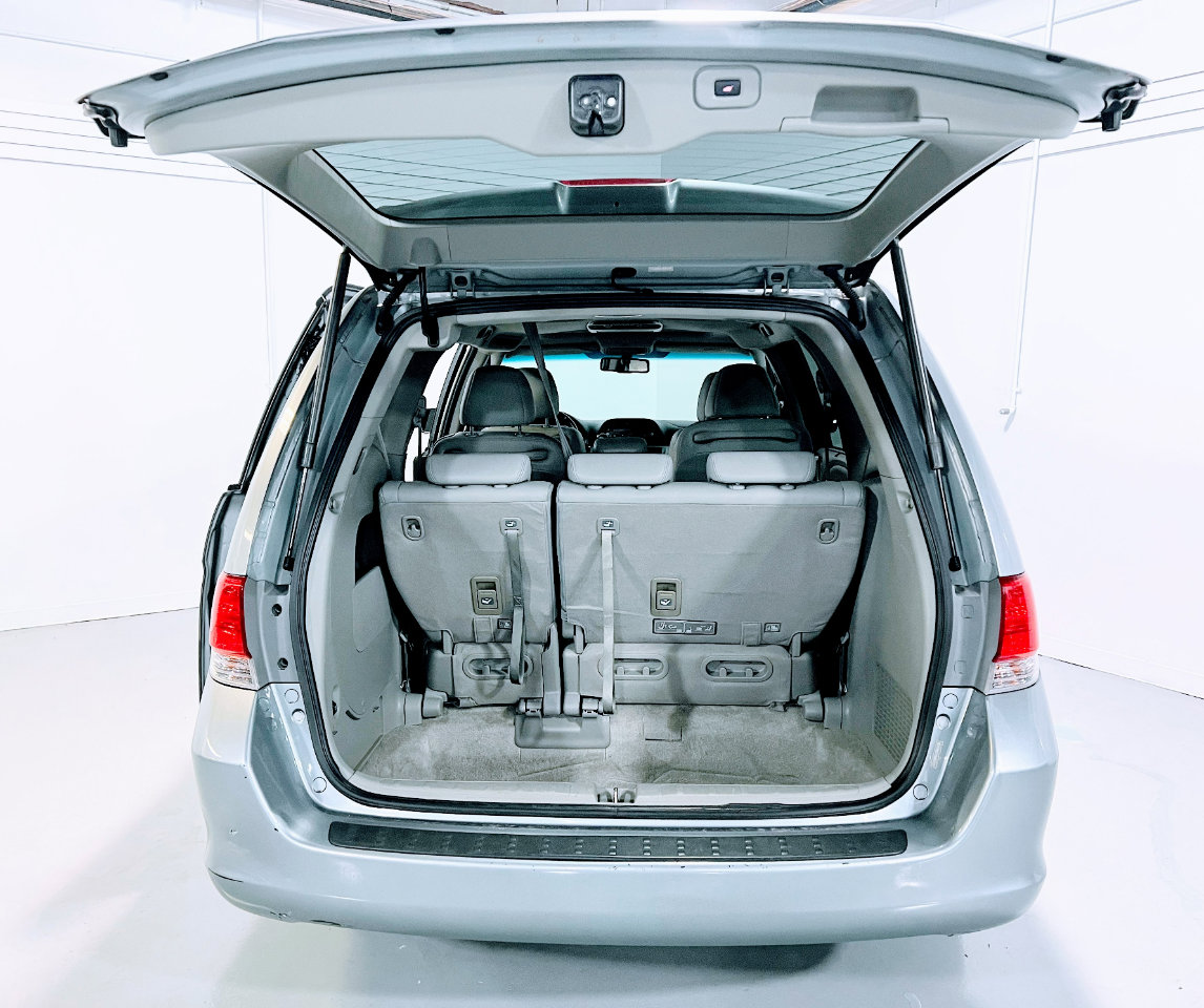 Used 2010 Honda Odyssey EX-L image 16