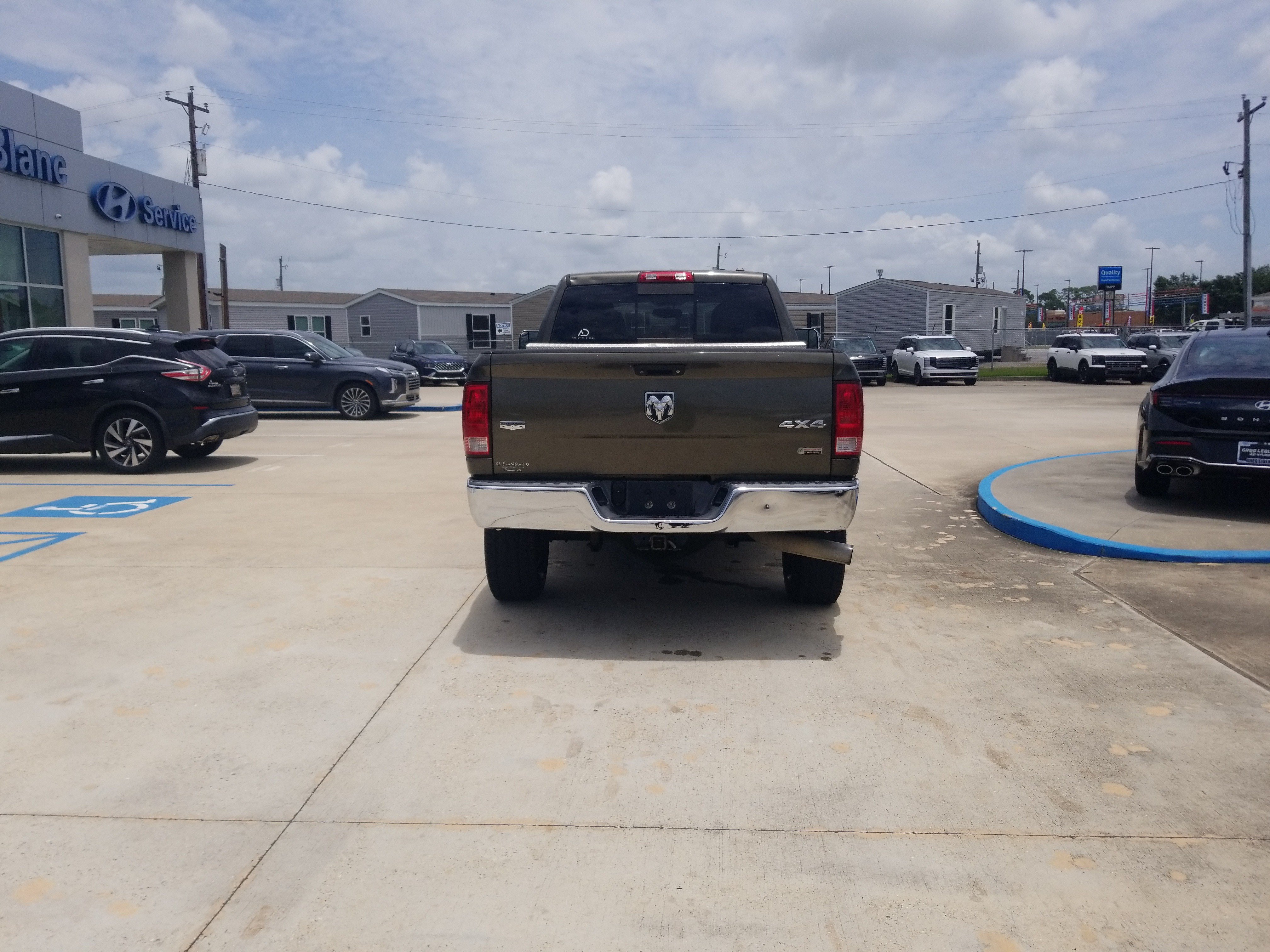 Used 2012 RAM 2500 Laramie w/ Protection Group AWD/4WD image 6