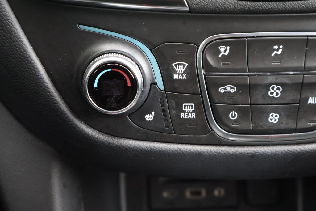 Certified 2023 Chevrolet Equinox LT FWD image 21