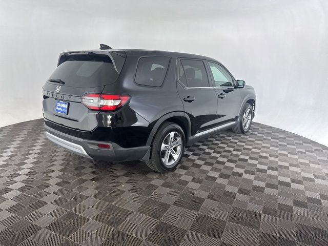 Used 2025 Honda Pilot EX-L image 5