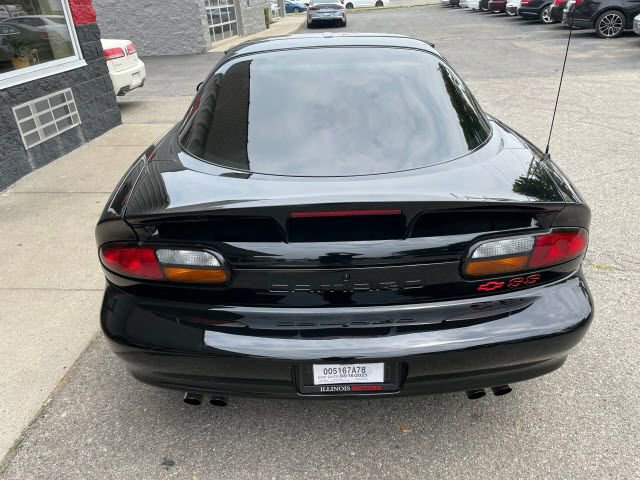Used 2000 Chevrolet Camaro Z28 w/ SS Performance/Appearance Pkg RWD image 13