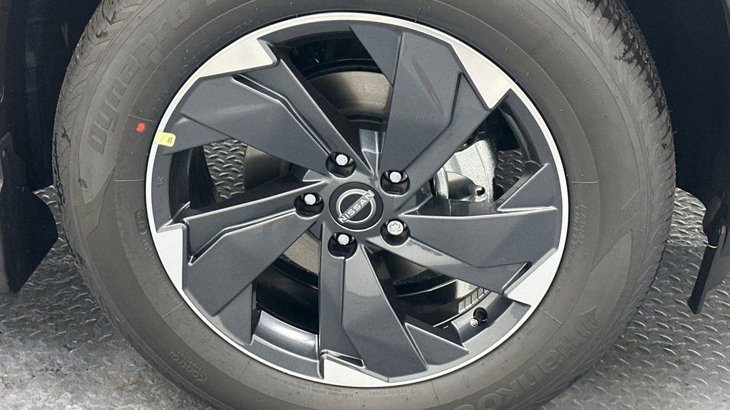 New 2026 Nissan Rogue SV w/ SV Premium Package image 19