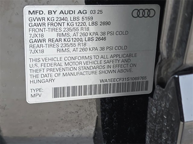 Used 2025 Audi Q3 2.0T Premium Plus w/ Premium Plus Package image 39