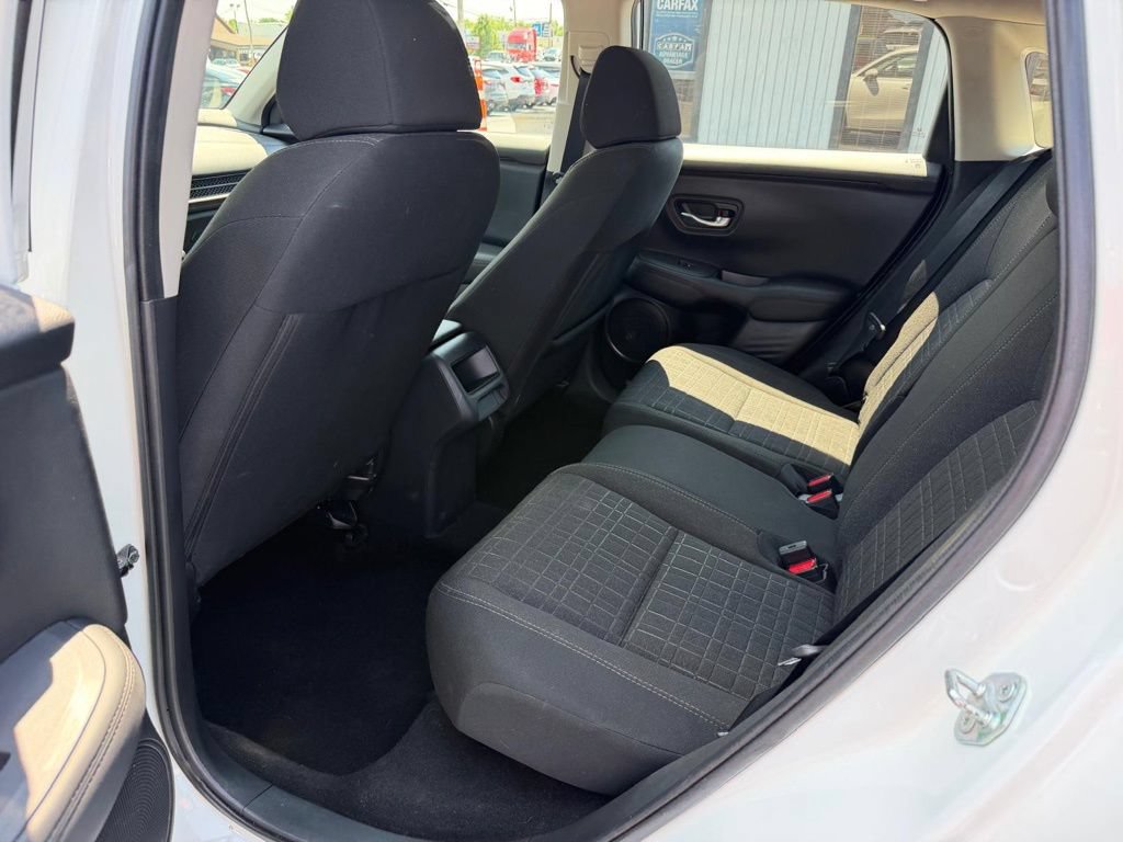 Used 2025 Honda HR-V LX image 15