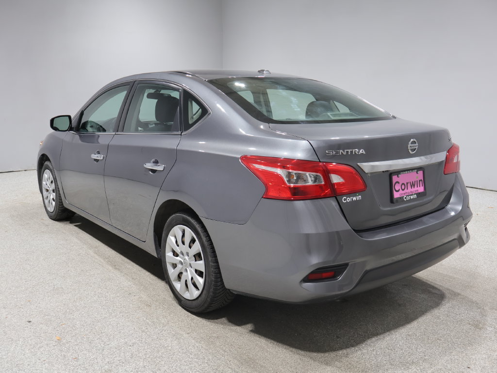 Used 2017 Nissan Sentra SV FWD image 5
