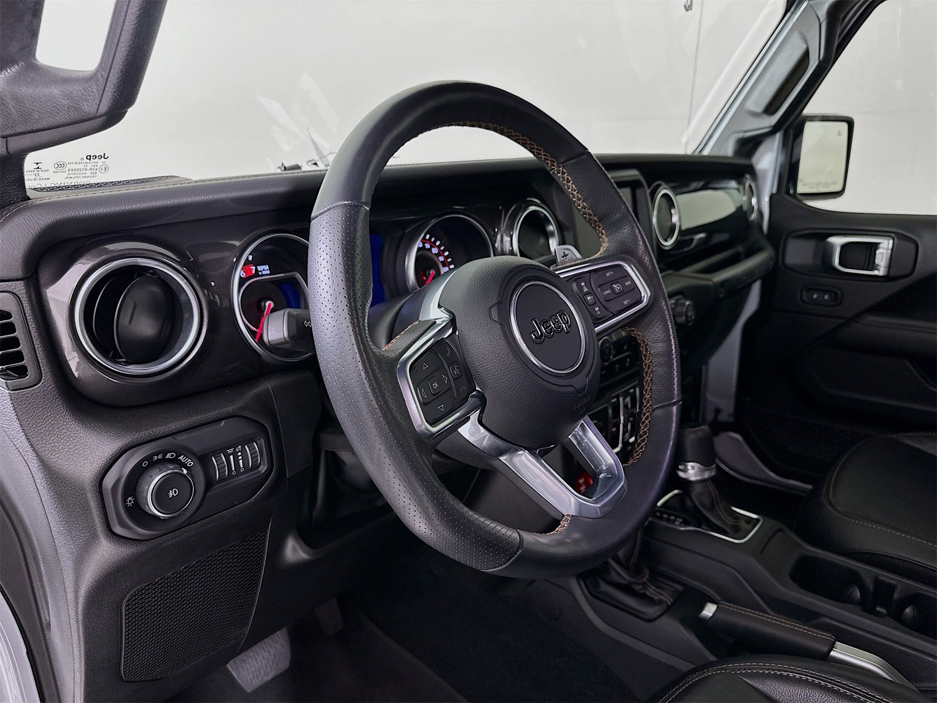 Used 2022 Jeep Wrangler Unlimited Rubicon w/ Trailer Tow Package image 10