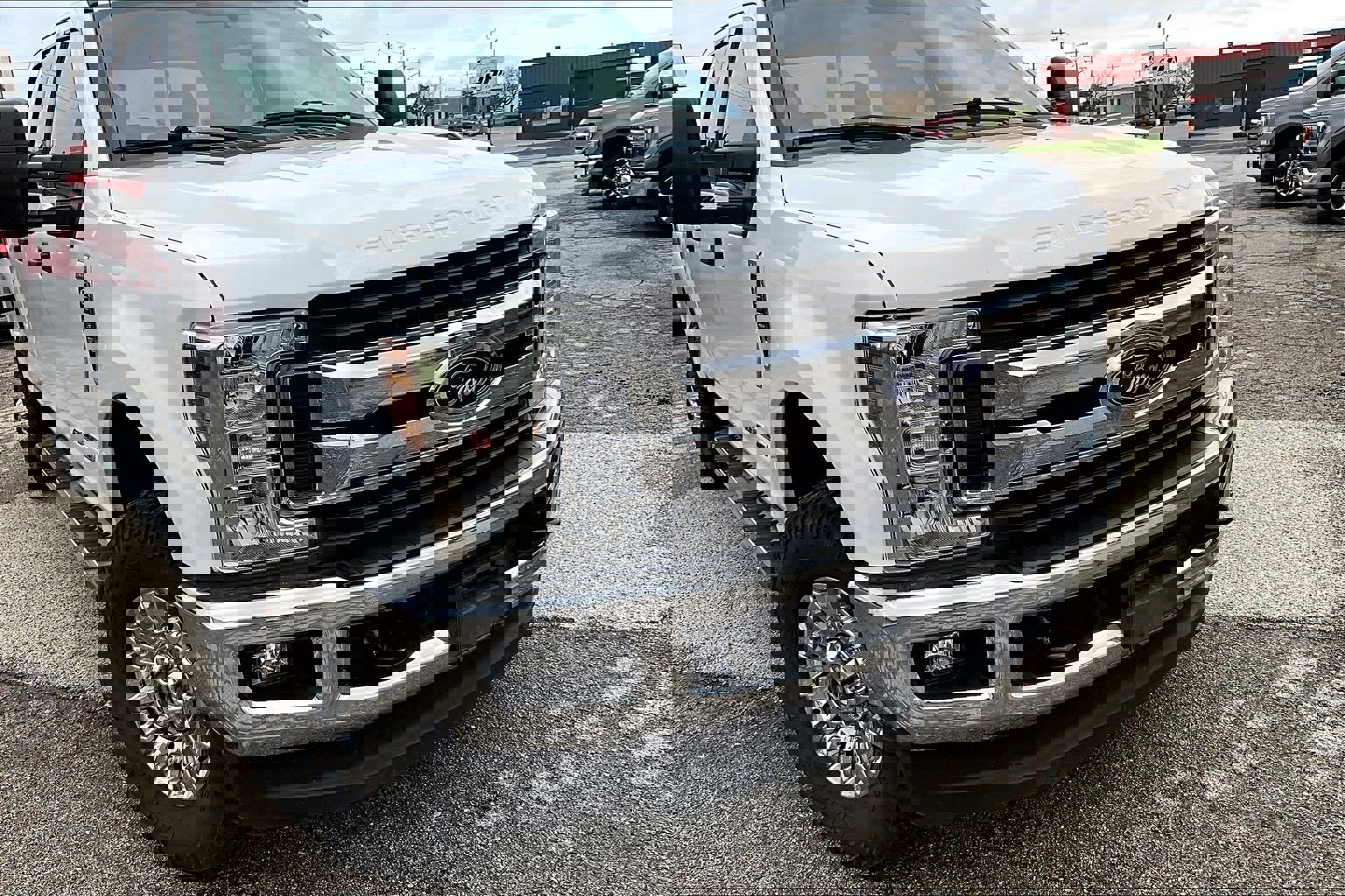 Used 2019 Ford F350 XLT w/ XLT Value Package image 3