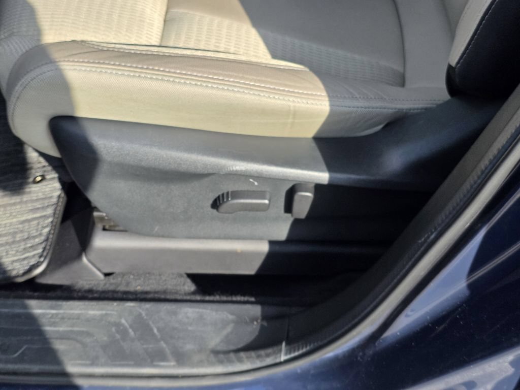 Certified 2025 Subaru Ascent Premium AWD/4WD image 18